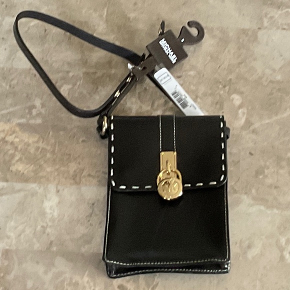 Michael Kors Handbags - MICHAEL KORS Waist/Shoulder Mini Purse Genuine Leather Black